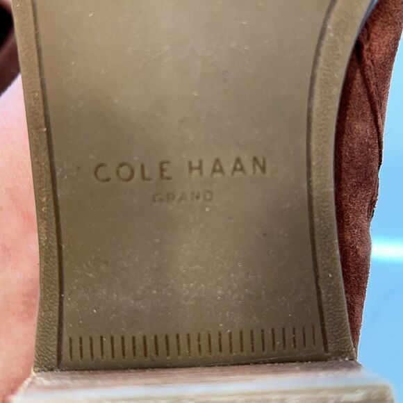 Cole Haan Women’s Maple Water Resistant  Suede Boot size 8 worn one time! - Picture 5 of 15